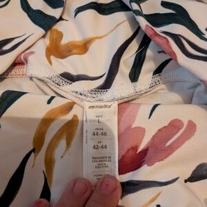 Marika Multicolor Capris